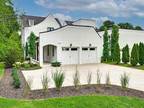 2002 Castleman Dr #2