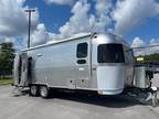 2024 Airstream Flying Cloud 25FB 25ft