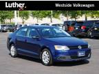 2014 Volkswagen Jetta Blue, 141K miles