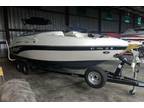 2004 Rinker 232 Captiva