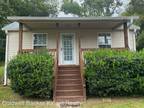 2 br, 1 bath House - 2909 Woodlawn Ave