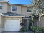 6427 Park Lake Cir #6427