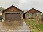 586 Oak Valley Loop ,