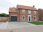 4 bedroom detached house for sale in Osana Avenue, Howden, DN14