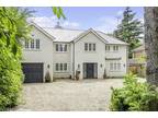 5 bedroom detached house for sale in The Drive, Banstead, SM7