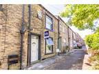1 bedroom terraced house for sale in Green Terrace Square, Savile Park, Halifax