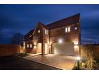 5 bedroom detached house for sale in Little Field Grove, Wysall, NG12