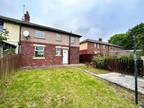 School Green Avenue, Thornton, Bradford, BD13 3 bed terraced house to rent -