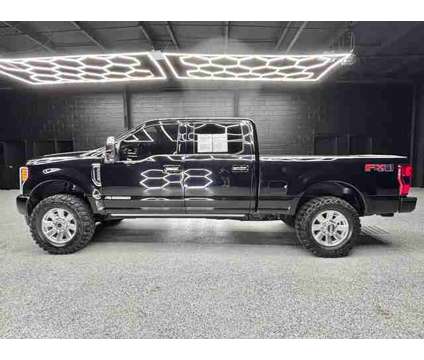 2019 Ford F250 Super Duty Crew Cab for sale is a Black 2019 Ford F-250 Super Duty Car for Sale in Cleveland GA