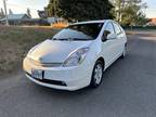 2004 Toyota Prius 4-Door Liftback HATCHBACK 4-DR