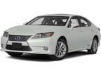 2014 Lexus ES 300h 300h