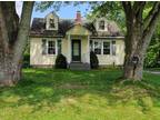 994 Gravel Pike Palm, PA 18070 - Home For Rent