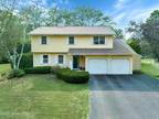 4 Bedroom In Delmar NY 12054