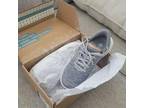 Kizik shoes new in box