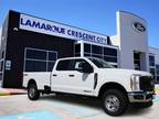 2023 Ford F-350 White, 14 miles