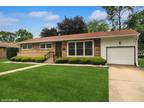 706 North Gibbons Avenue, Arlington Heights, IL 60004