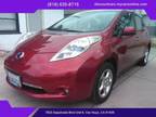 2015 Nissan LEAF SV Hatchback 4D