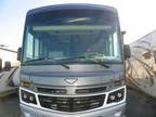 2019 Fleetwood Fleetwood Bounder 33C 33ft