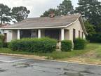 538 MCKOY ST Clinton, NC