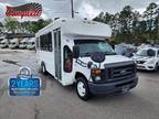 2016 Ford E450 Super Duty Cutaway Cutaway Van 2D