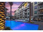 You don't have to check out at noon/Resort living/8 weeks free rent Scottsdale