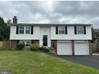 9343 Kite St Burke, VA