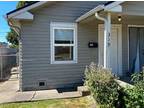 319 22nd Ave Longview, WA 98632 - Home For Rent