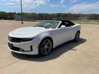 2021 Chevrolet Camaro White, 10K miles