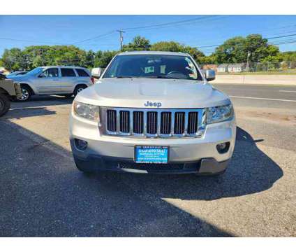 2012 Jeep Grand Cherokee for sale is a Silver 2012 Jeep grand cherokee Car for Sale in North Middletown NJ