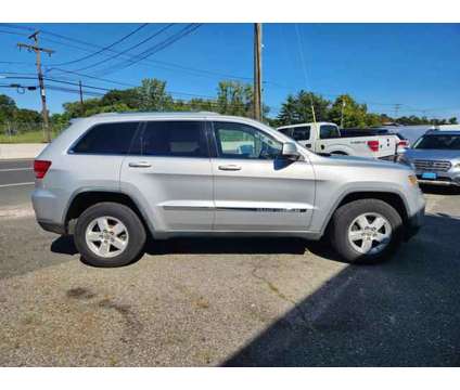 2012 Jeep Grand Cherokee for sale is a Silver 2012 Jeep grand cherokee Car for Sale in North Middletown NJ
