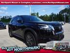 2024 Nissan Pathfinder Black, 900 miles