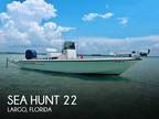 22 foot Sea Hunt Navigator 22 Bay
