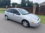 2002 Ford Focus 5dr Sdn HB ZX5