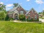 1525 Windridge Court, Des Peres, MO 63131