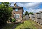 1 bedroom end of terrace house for sale in London Road, Burgess Hill, RH15