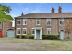 Cottingham Road, Hull, HU5 2DG 3 bed link detached house for sale -
