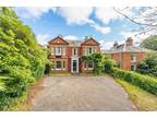 Bracondale, Norwich, NR1 4 bed townhouse for sale -