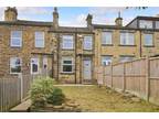 Broad Street, Farsley, Pudsey, West Yorkshire, LS28 1 bed terraced house for