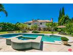 12258 Richwood Dr, Los Angeles, CA 90049