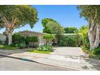 1160 Shelley St, Manhattan Beach, CA 90266