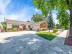 8036 Crosnoe Ave, Panorama City, CA 91402