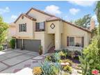 24517 Thistle Ct, Newhall, CA 91321