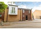 2 bedroom semi-detached house for sale in Green Chare, Darlington, Durham, DL3