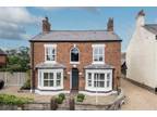 4 bedroom detached house for sale in Chester Road, Kelsall, CW6