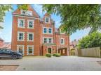 20 bedroom flat for sale in New Dover Road, Canterbury, Kent, CT1