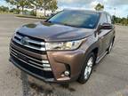 2018 Toyota Highlander SUV