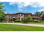 1612 Midwest Club Parkway, Oak Brook, IL 60523