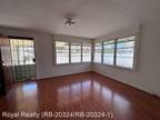 2 Bedroom 1 Bath In Honolulu HI 96826