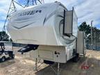 2015 Cross Roads Cruiser Aire 28SE 30ft