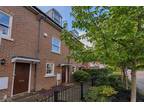 Queen Street, Kings Hill 4 bed terraced house for sale -